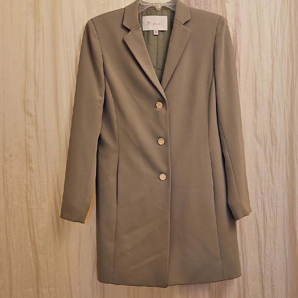 EUC Biacci Women's Olive Coat